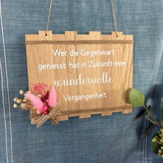 Deko Holzaufhänger "wundervolle Vergangenheit"